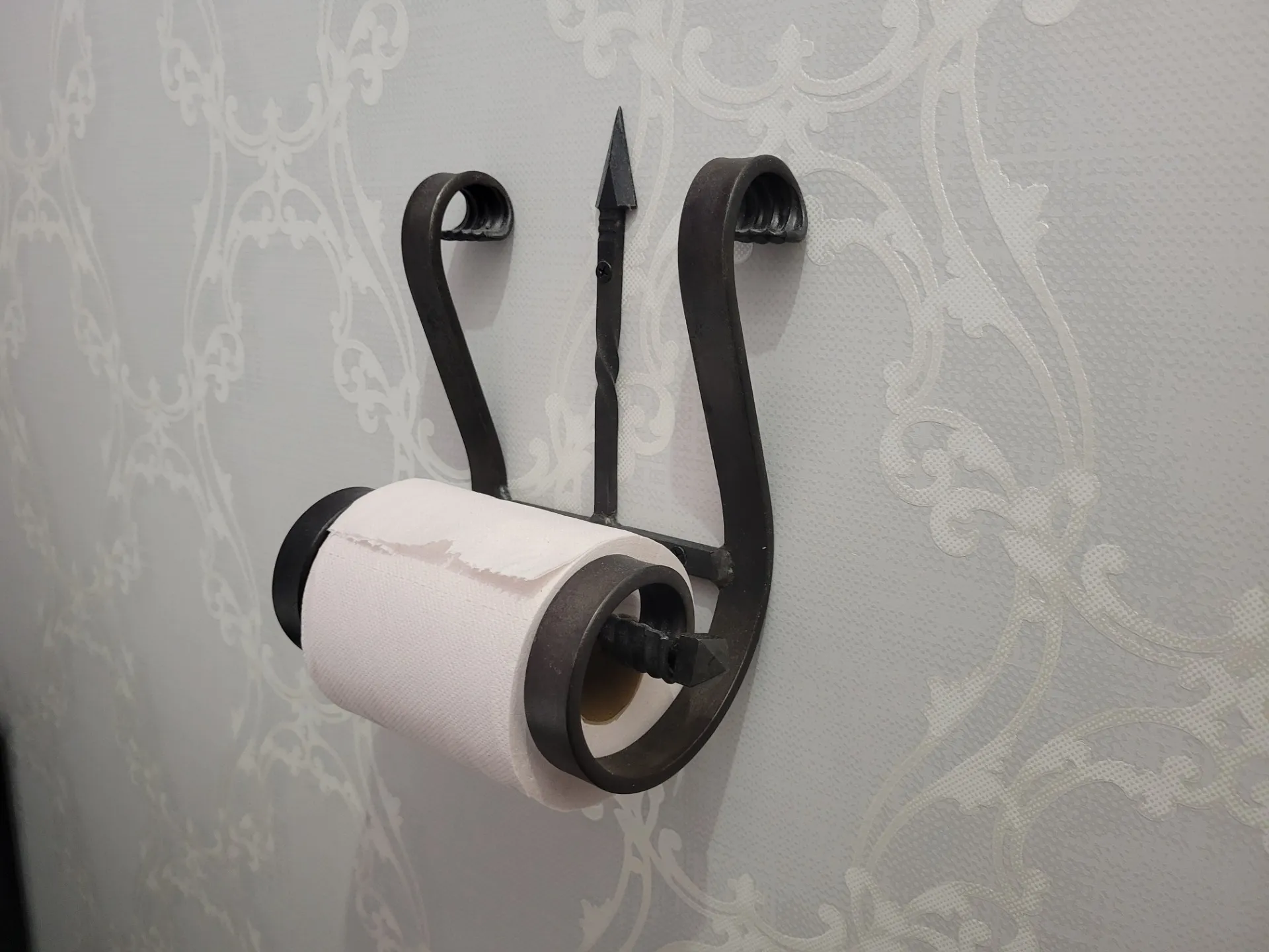 トイレットペーパーホルダー